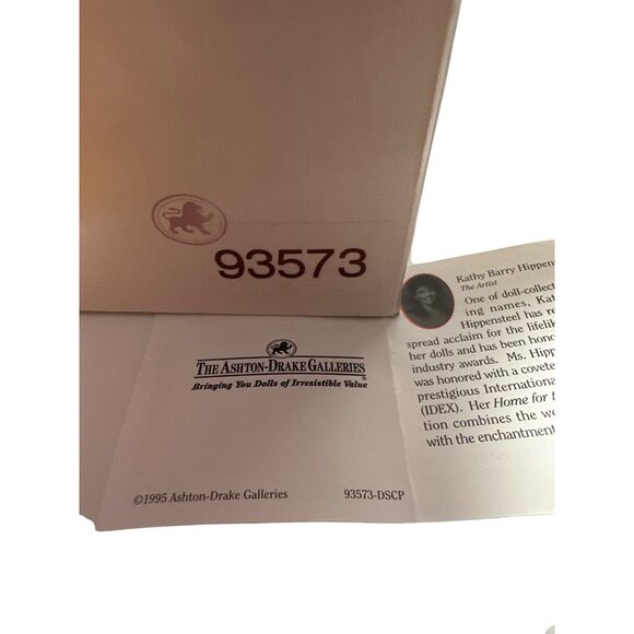 Vintage Elf Doll With Candy Cane Striped Ladder Christmas Decor - Picture 13 of 13